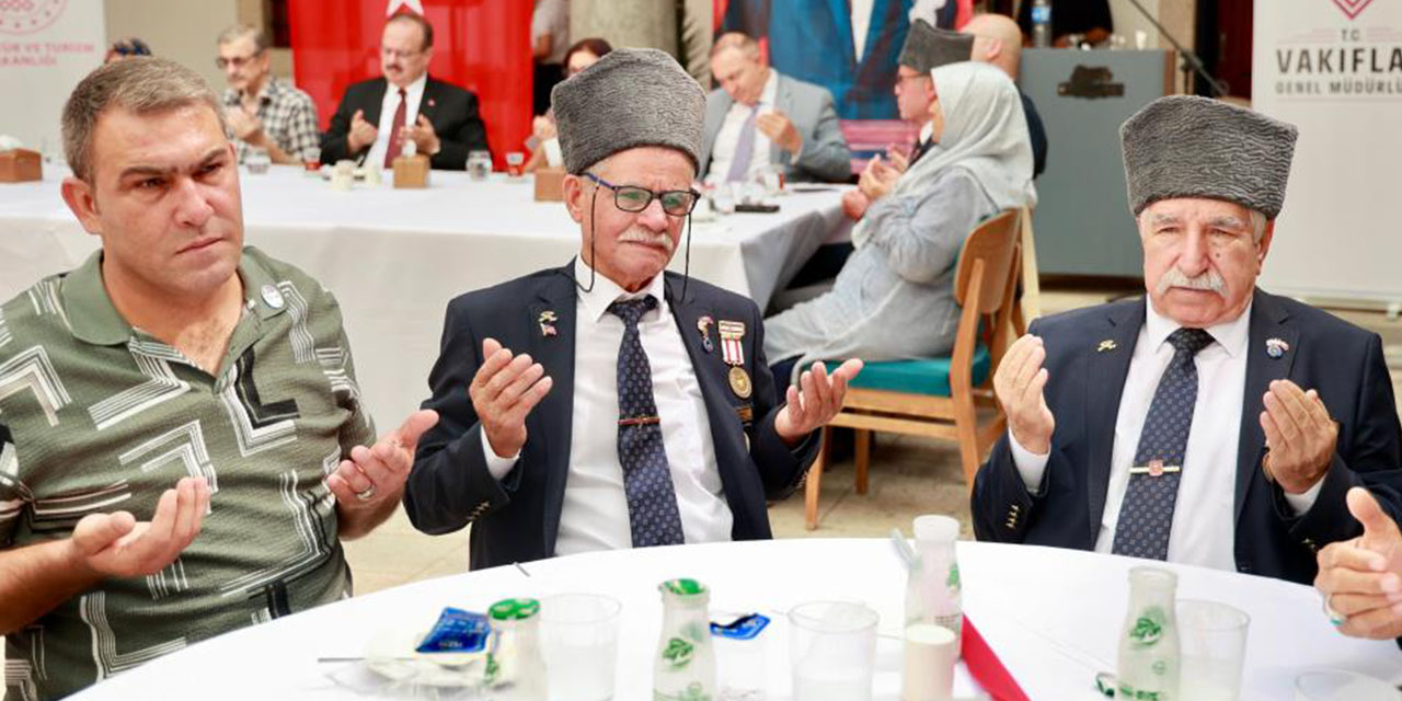 Aydın’da protokol, gaziler ve aileleriyle yemekte buluştu