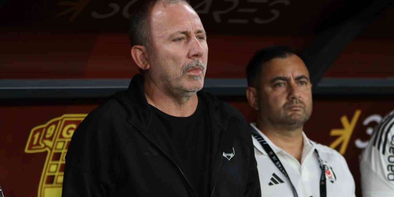 Trendyol Süper Lig: Göztepe: 2 - Beşiktaş: 0 (İlk yarı)