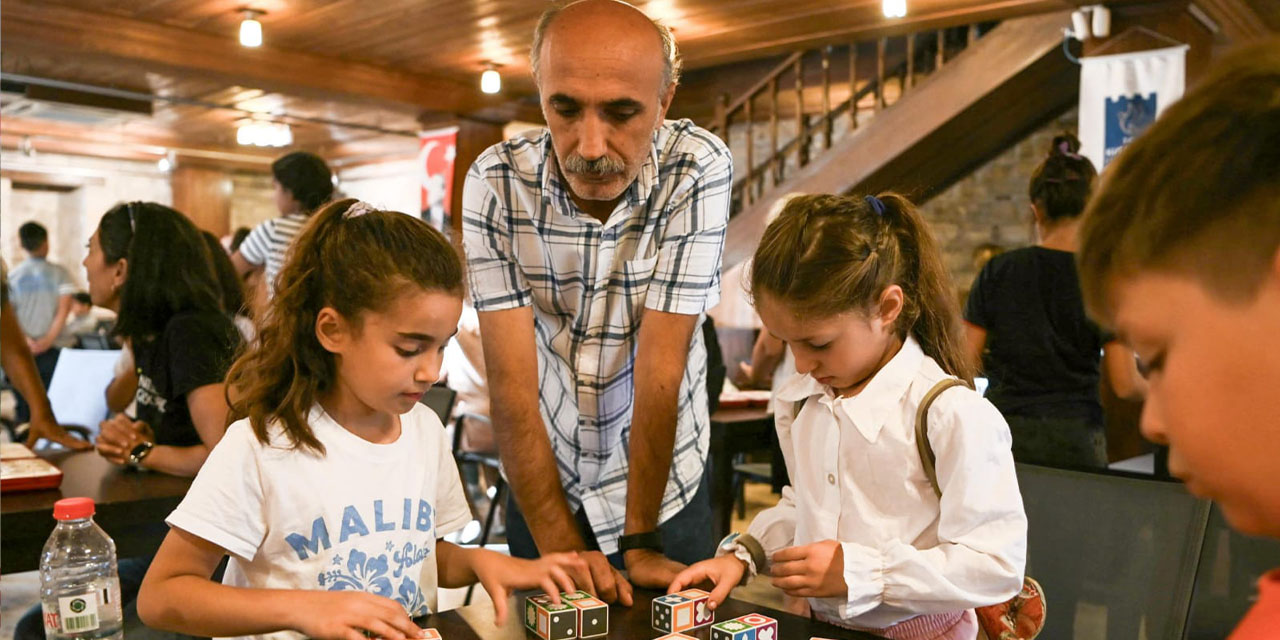 Her yaştan Kuşadalı ‘Akıl Ve Zeka Oyunları’nda buluştu