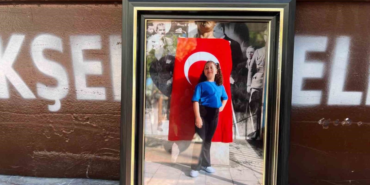 Asansörden düşen koltuğun altında kalan küçük kız son yolculuğuna uğurlandı