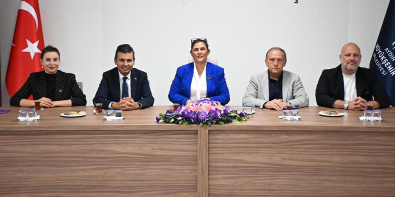 AK Parti Kuşadası İlçe Teşkilatından Başkan Çerçioğlu’na ziyaret