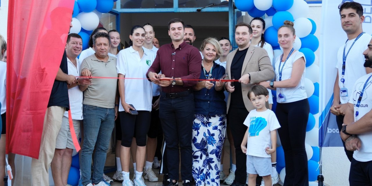 Yenilenen fitness merkezi hizmete açıldı