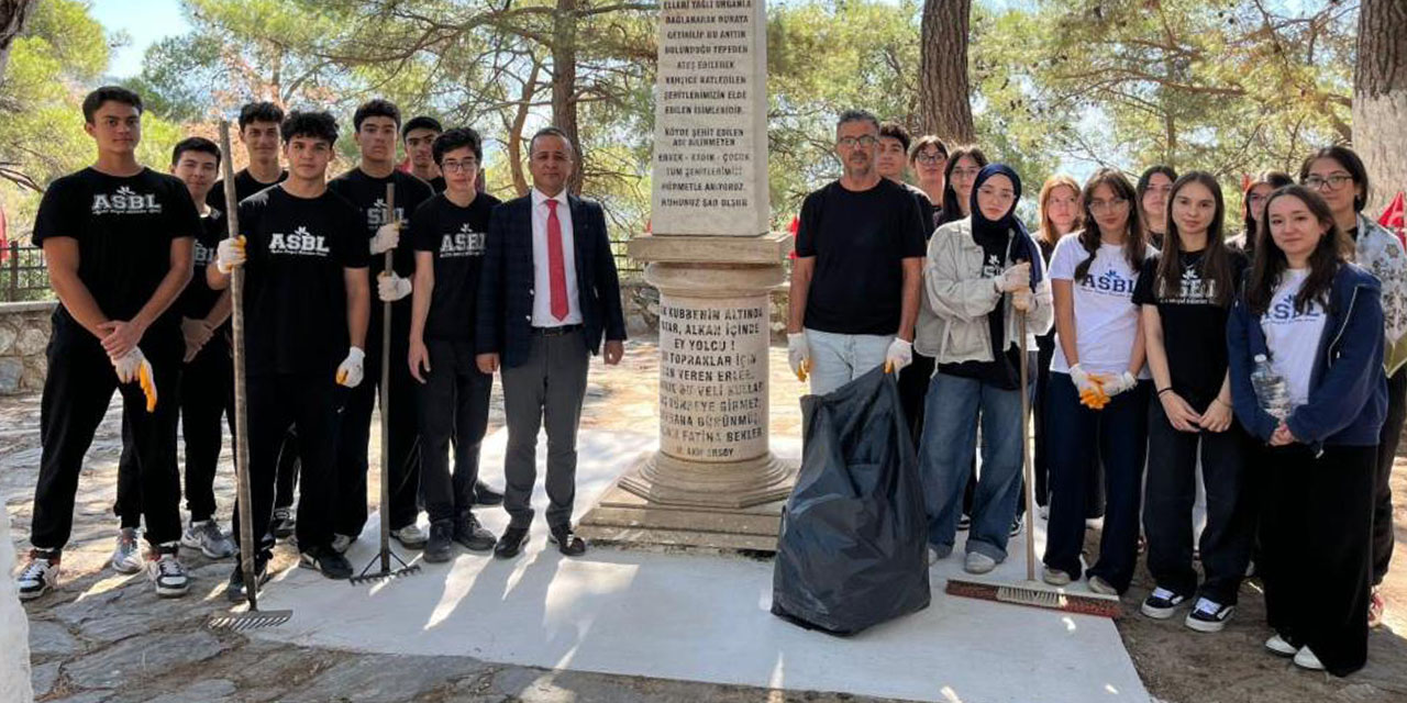 Aydın Sosyal Bilimler Lisesi öğrencilerinden örnek davranış