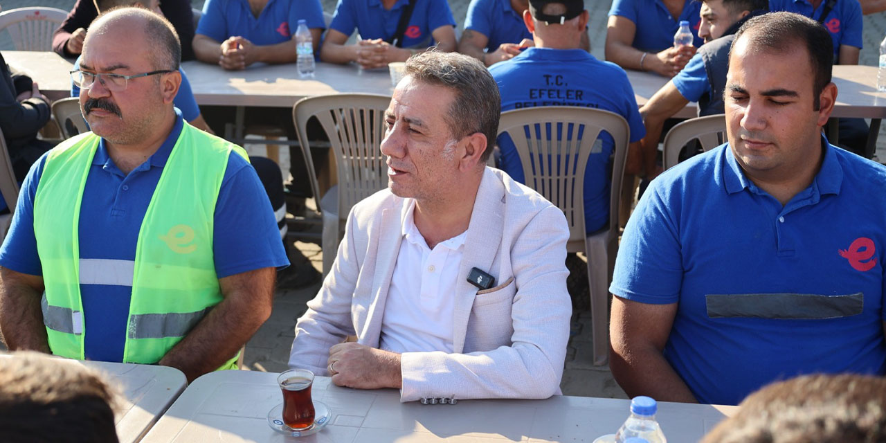 Başkan Yetişkin, belediye personeliyle kahvaltıda buluştu