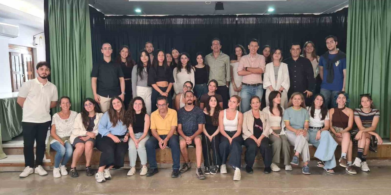 İspanya’daki dağ köyü için tasarım yaptılar