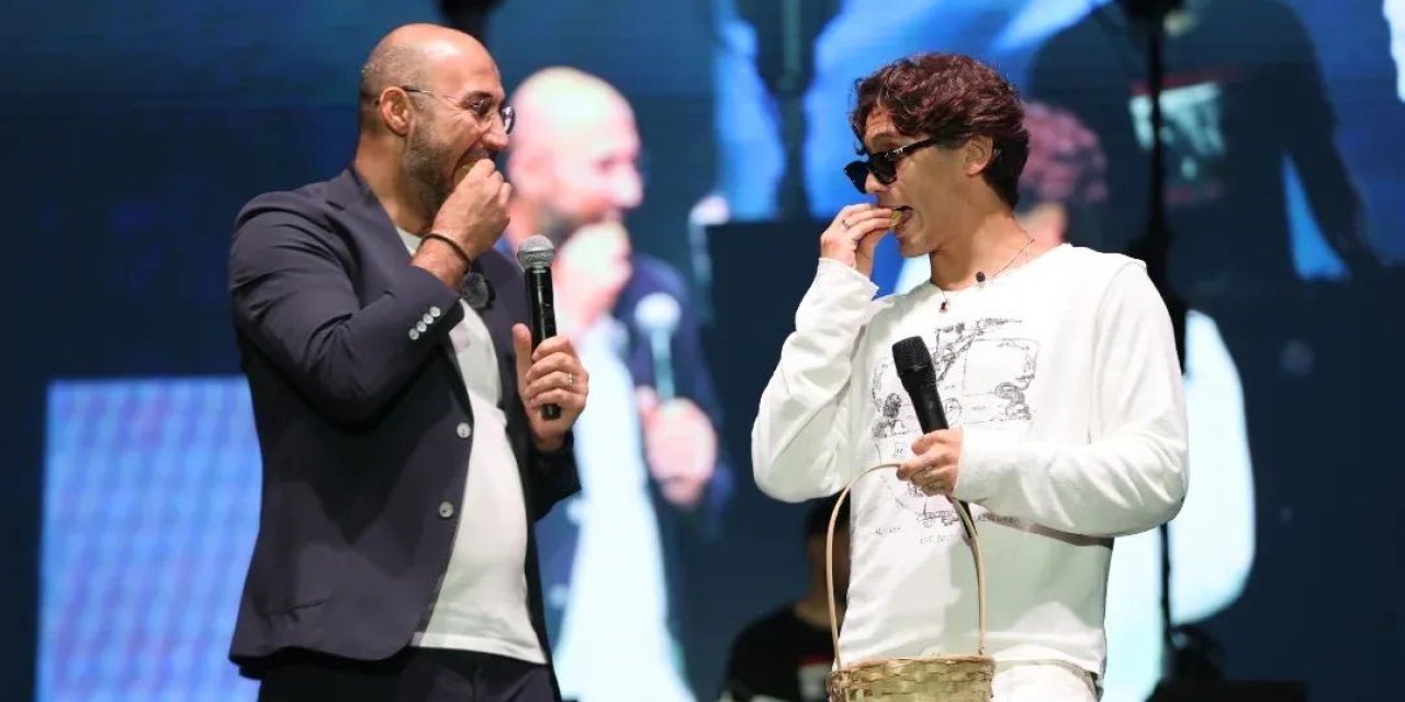 Sevilen sanatçı Çakal’dan "Enerji İncirde" yanıtı