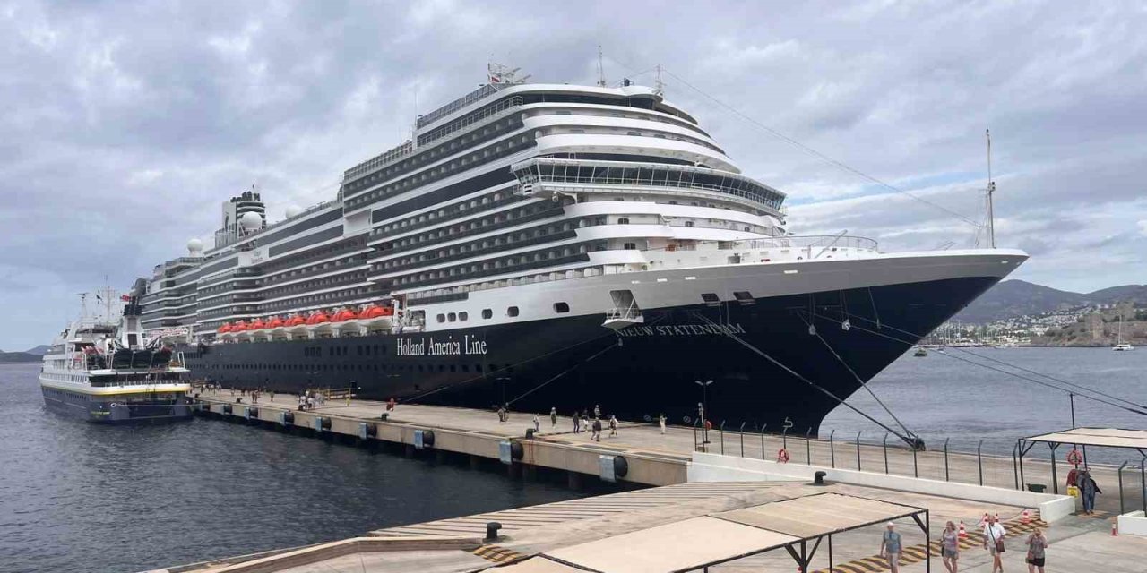 Bodrum’a ilk kez geldi, 2 bin 592 yolcu getirdi