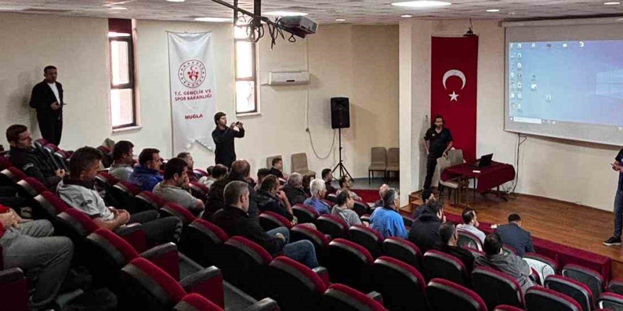 AFAD koordinasyonunda KYK yurtlarında kapsamlı Afet Eğitimi ve deprem tatbikatı gerçekleştirildi