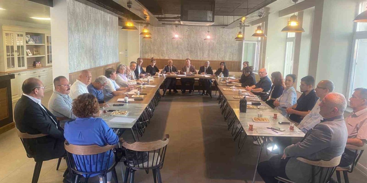 Manisa Kent Konseyleri Akhisar’da toplandı