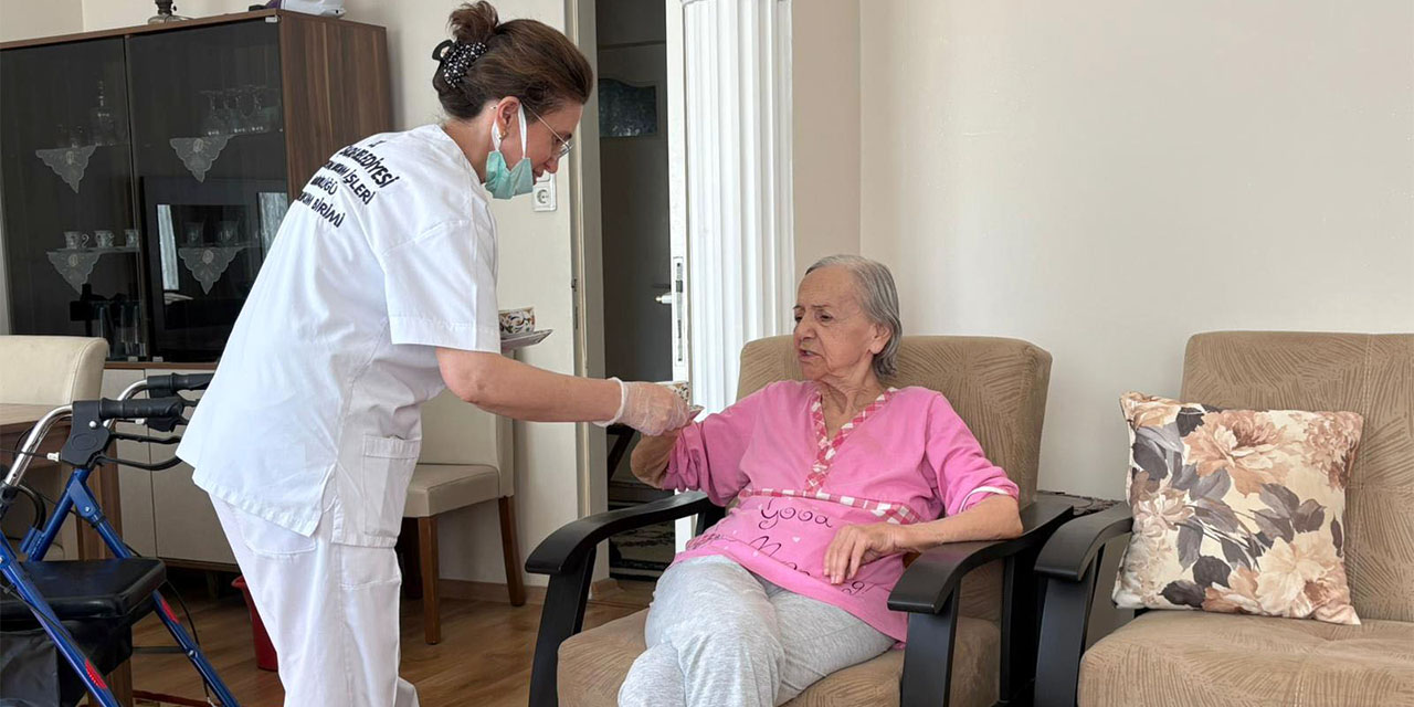 Kuşadası Belediyesi’nden geçmişin emanetlerine vefa