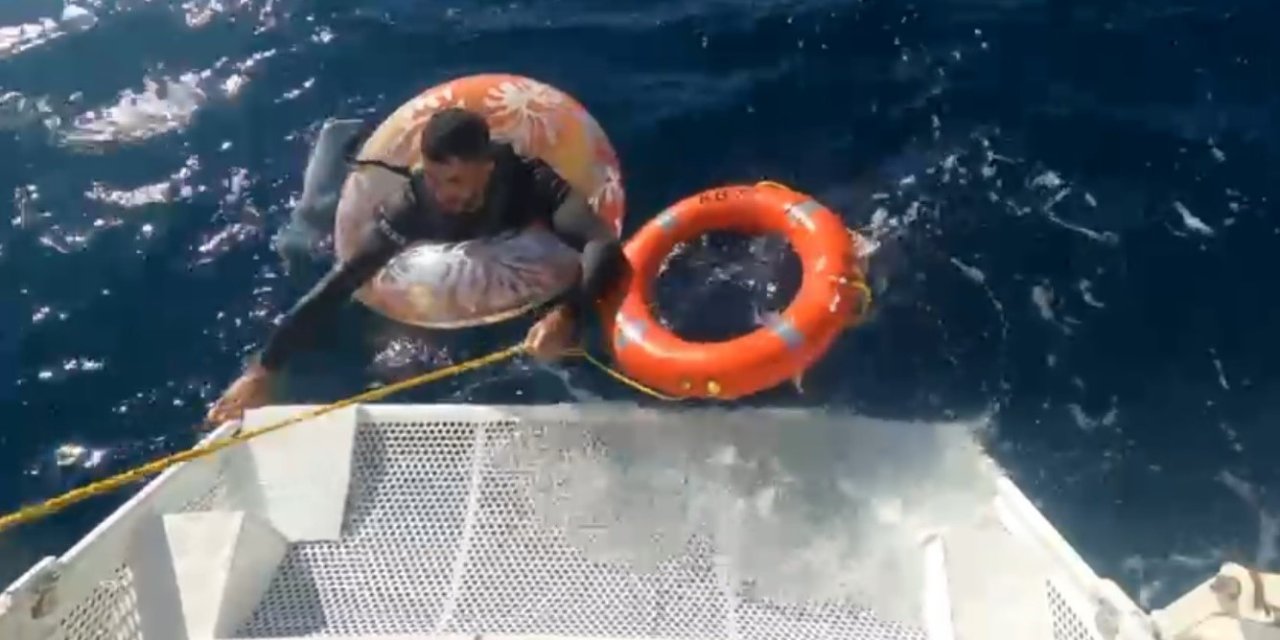 Yüzerek Yunanistan’a geçmeye çalışan düzensiz göçmen yakalandı