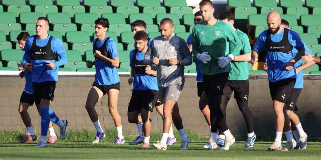 Burhan Eşer: "Stadı doldurmamız gerekiyor"