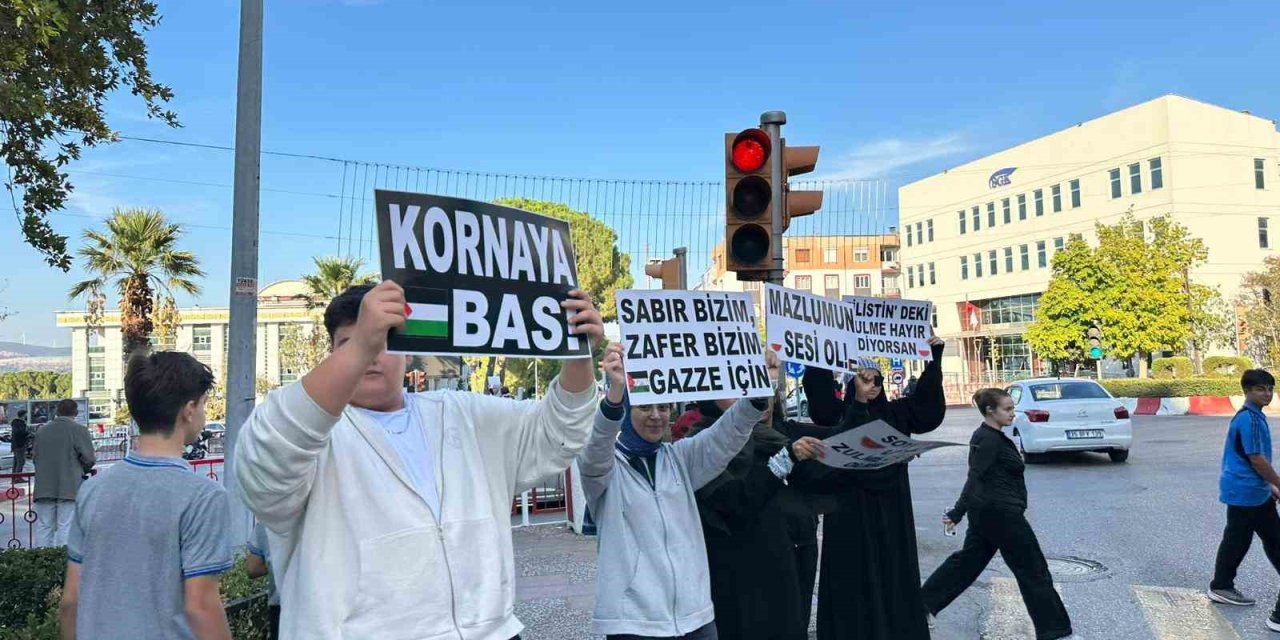 Somalılardan İsrail’e kornalı tepki