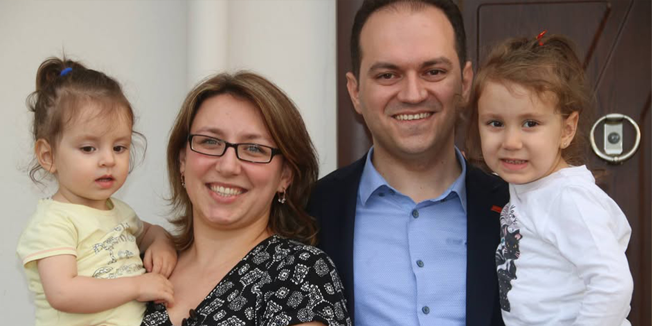 CHP Efeler İlçe Kongresi’nde Kaan Erçetin başkan seçildi