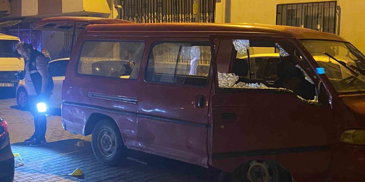 Manisa’da araca silahlı saldırı: 3 yaralı