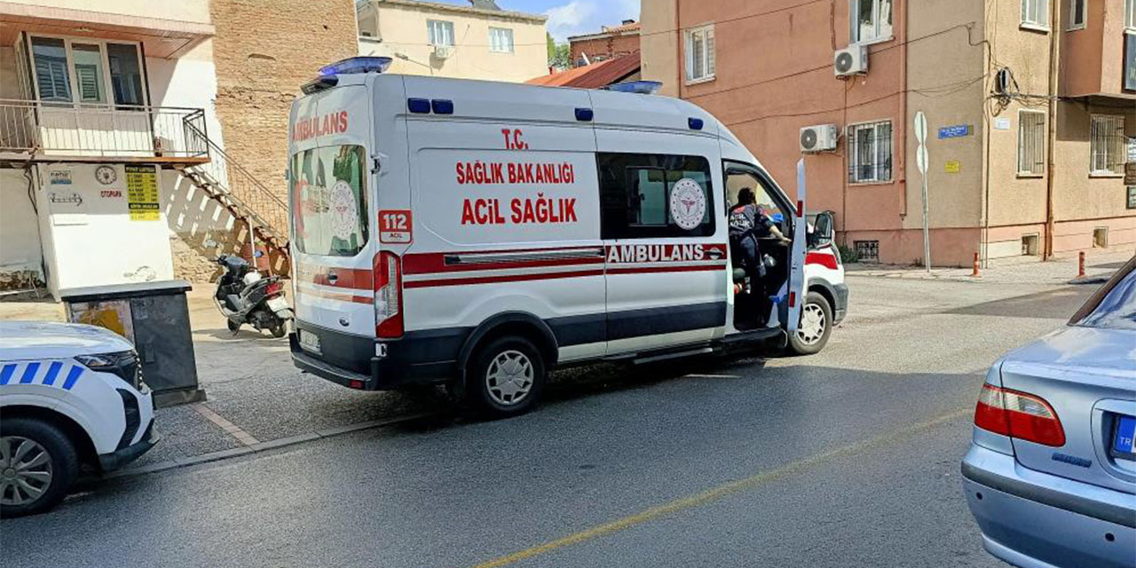 Yatalak kadın yatağında ölü bulundu