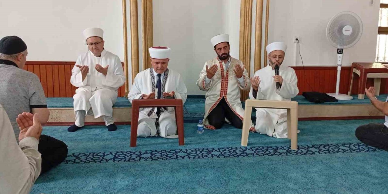 Köyceğiz’de geçmişler dualarla anıldı