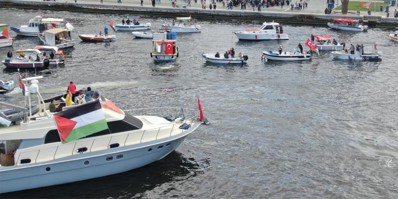 İzmir’de ’Kararlıyız, Sumud’un Yanındayız’ etkinliği düzenlendi