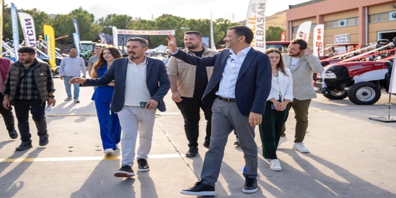 Başkan Çavuşoğlu, Denizli TARFU 2025’de üreticilerle buluştu