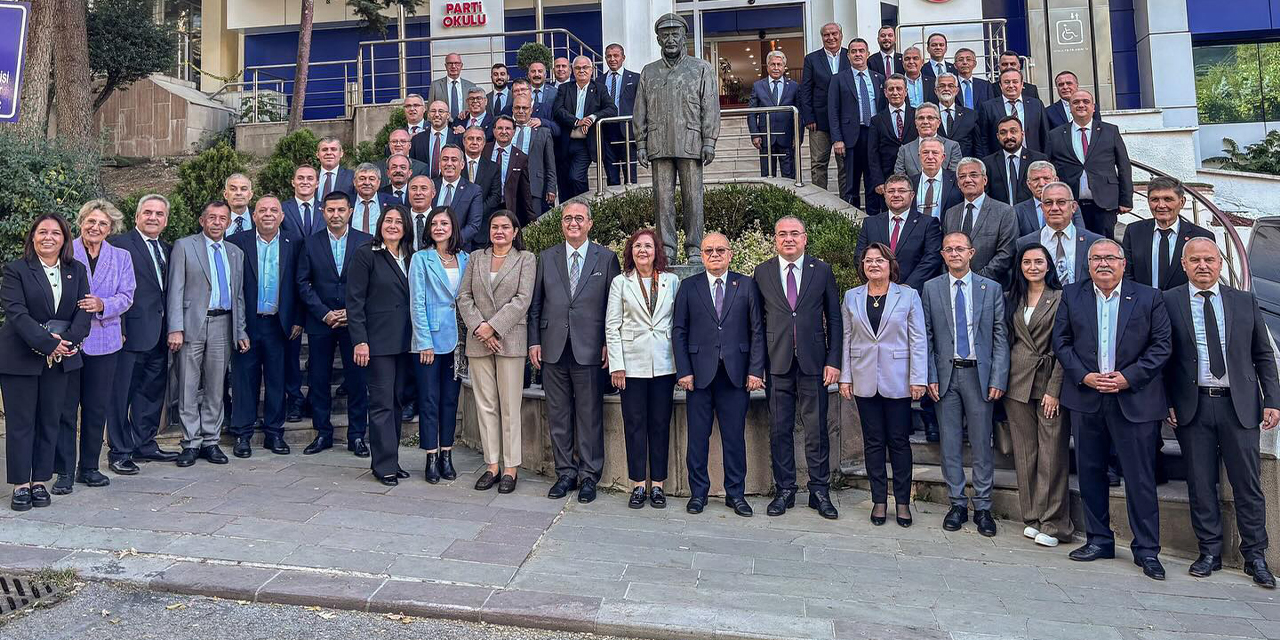 CHP’li başkanlar Ankara’da bir araya geldi: “Halkın iktidarını inşa edeceğiz”