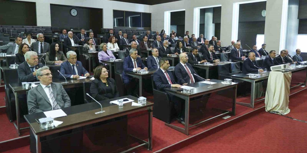 CHP Aydın Meclis Grubu’ndan Özgür Özel’e ziyaret