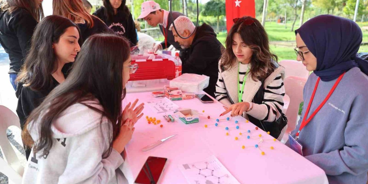 Yunusemre’de bilim şenliği başladı