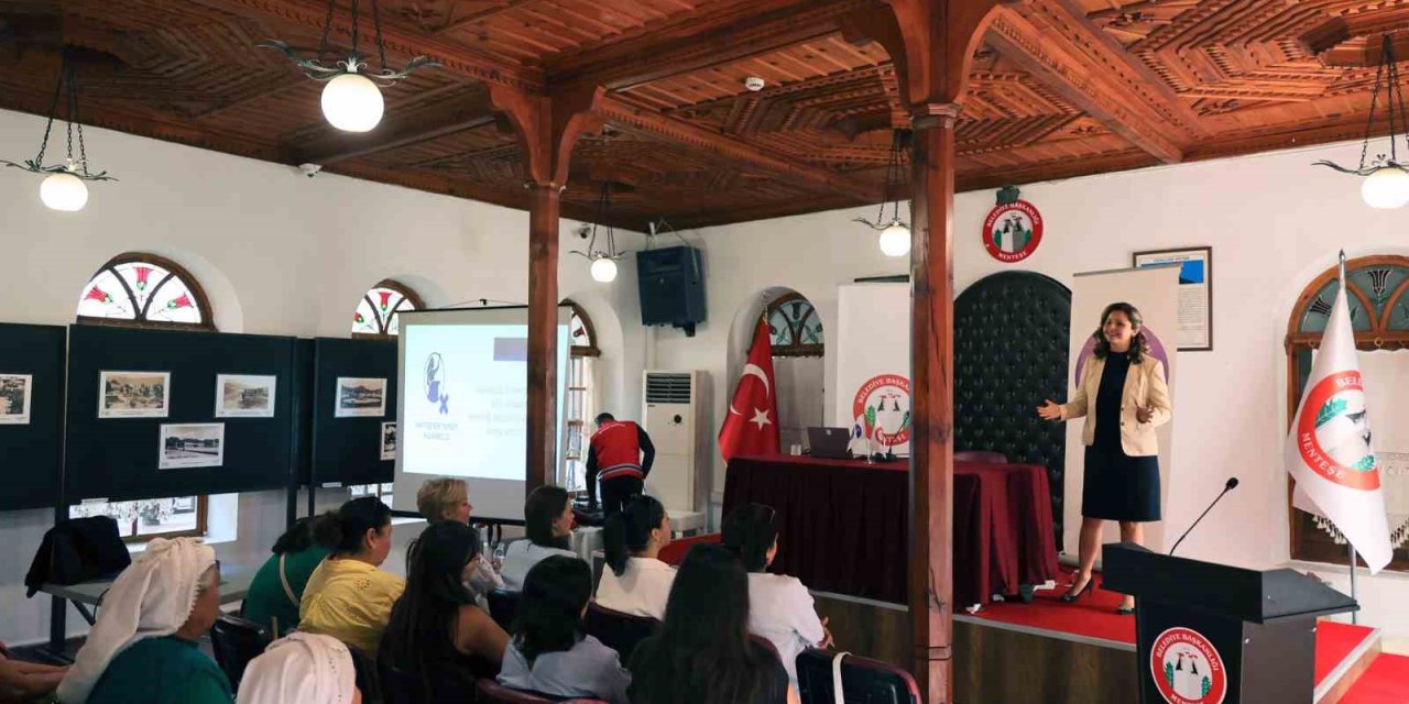 Menteşe Belediyesi kadınları bilinçlendiriyor