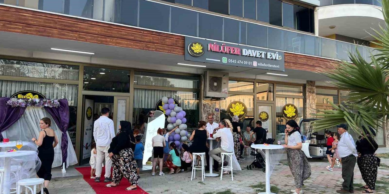 Anne kız el ele verdi, Köşk’teki tüm kadınların sorunlarına çözüm üretti