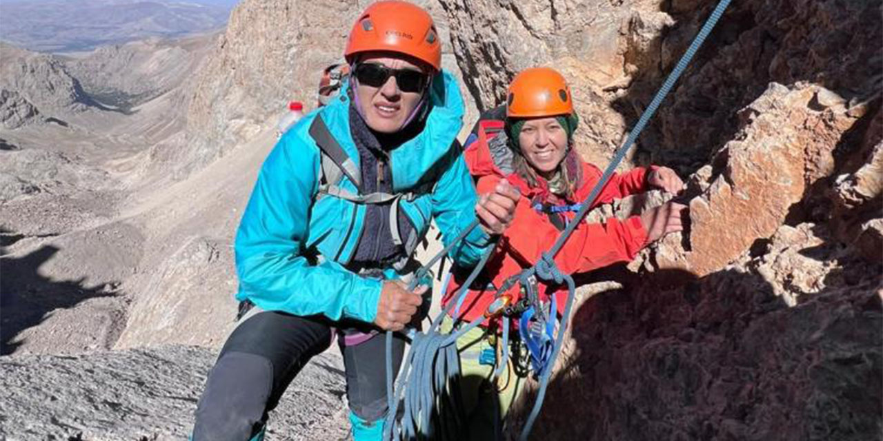 Dağcılardan Aladağlar’da zirve başarısı