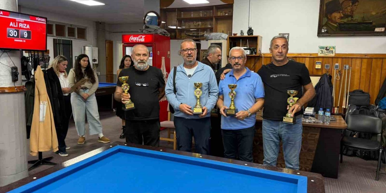 Aydın’da bilardoculardan ‘Vefa’ turnuvası