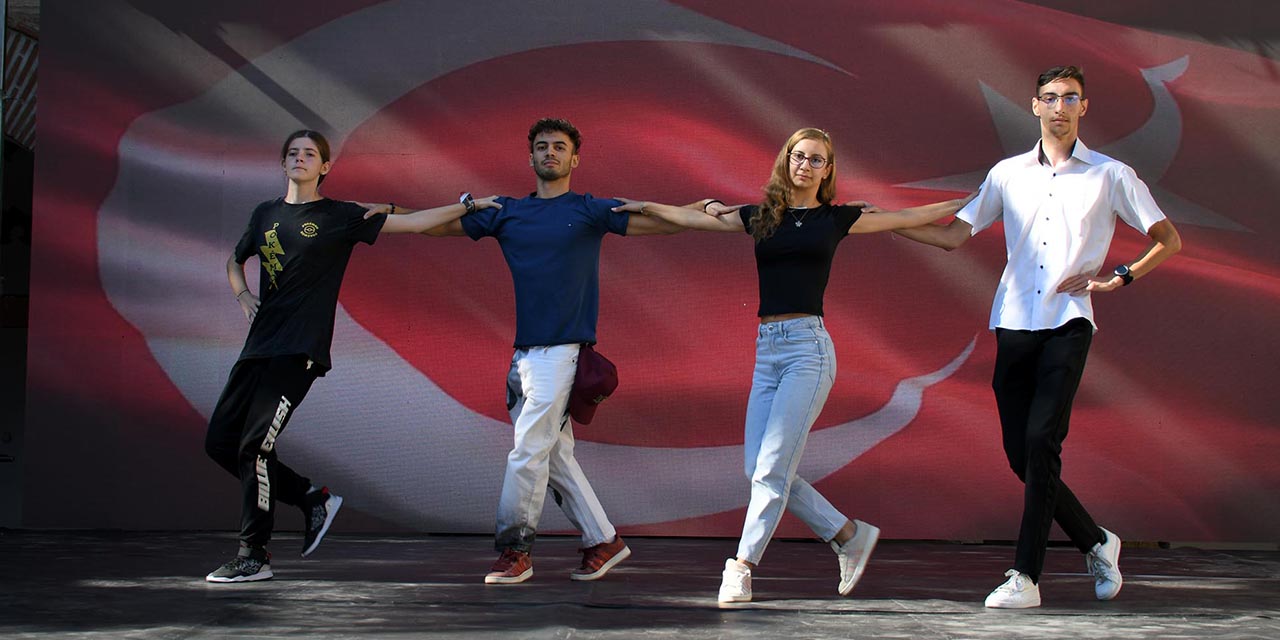 Kuşadası'nda dostluk ve kardeşlik provası