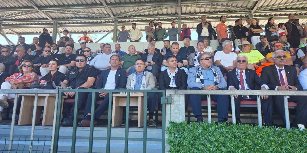 Marmaris’te dostluk kazandı