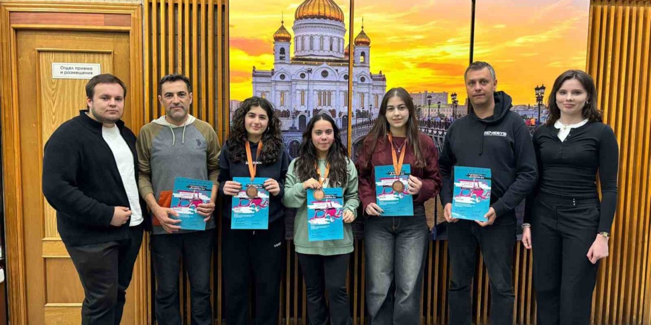MTK Koleji’nden dünya 3.lüğü