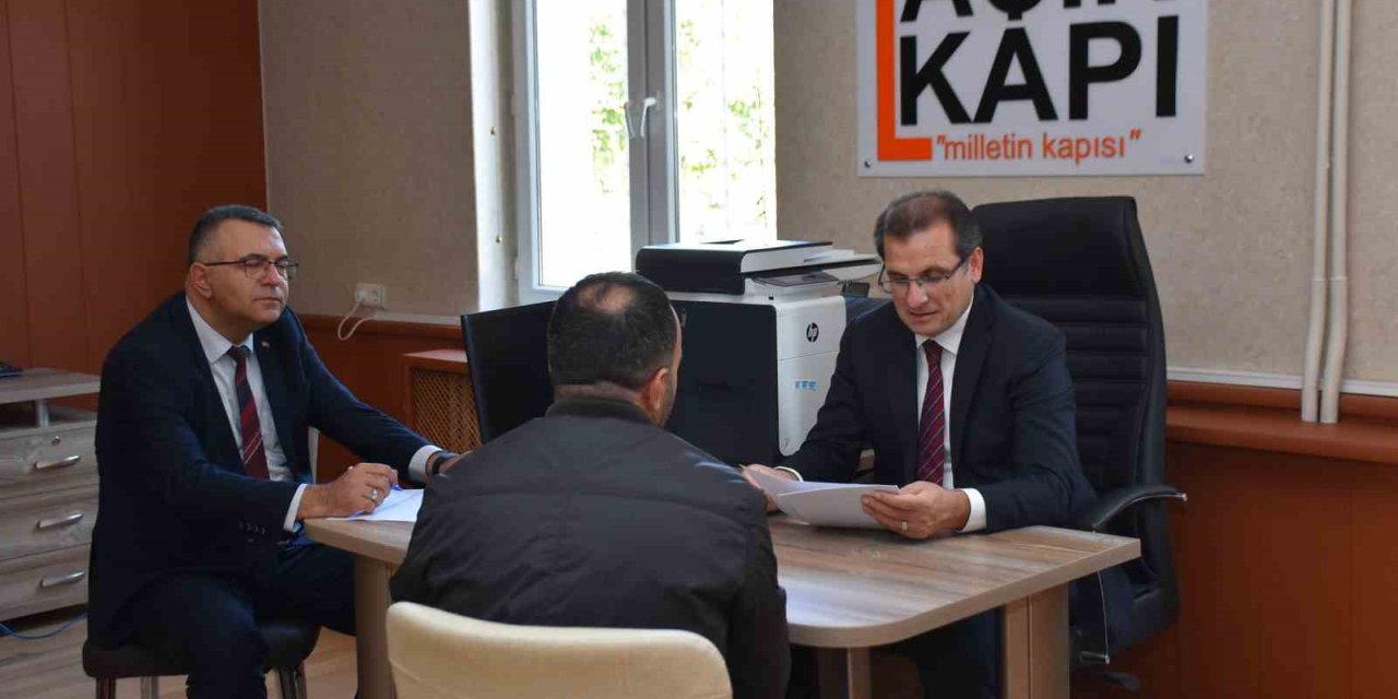 Salihli Kaymakamı Güldoğan vatandaşları dinledi