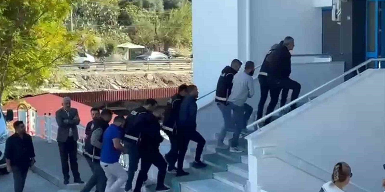 Tefecilik operasyonunda 5 tutuklama