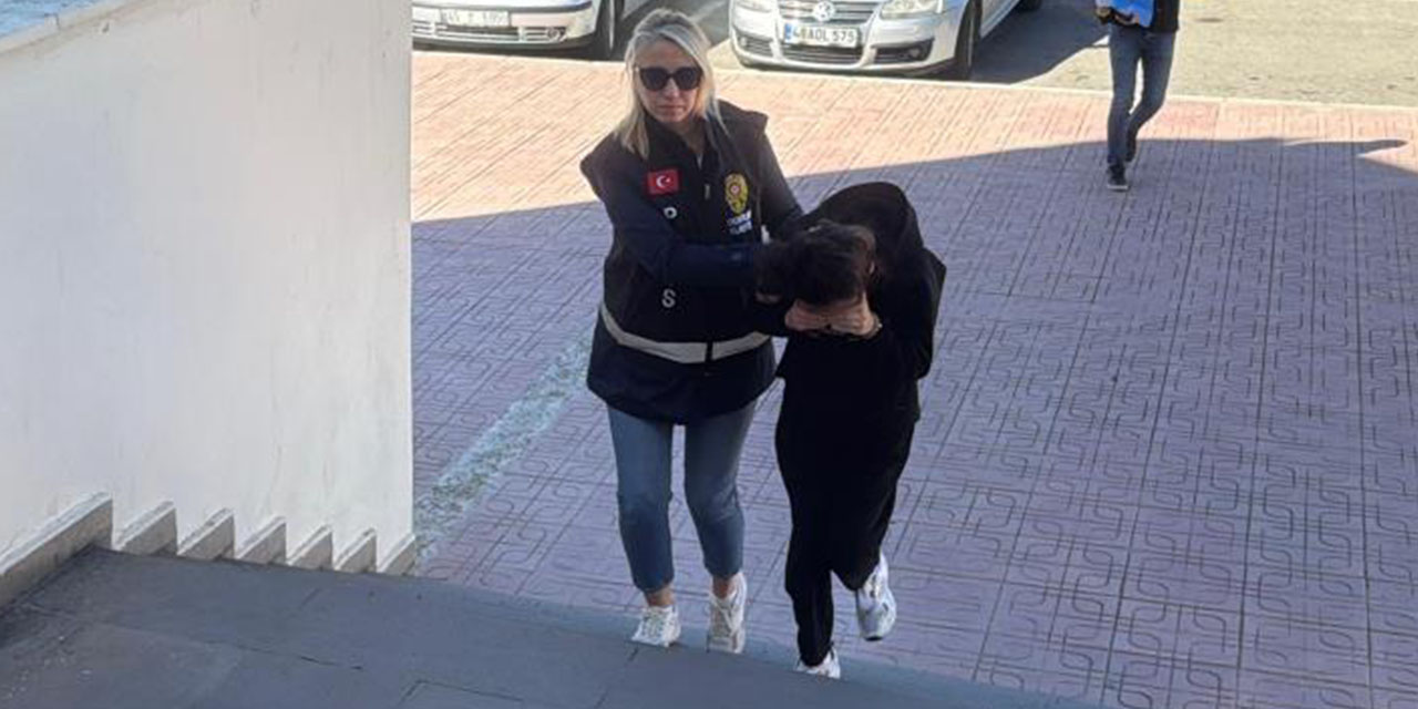 Doğurduğu bebeğini terasa bırakan kadın tutuklandı