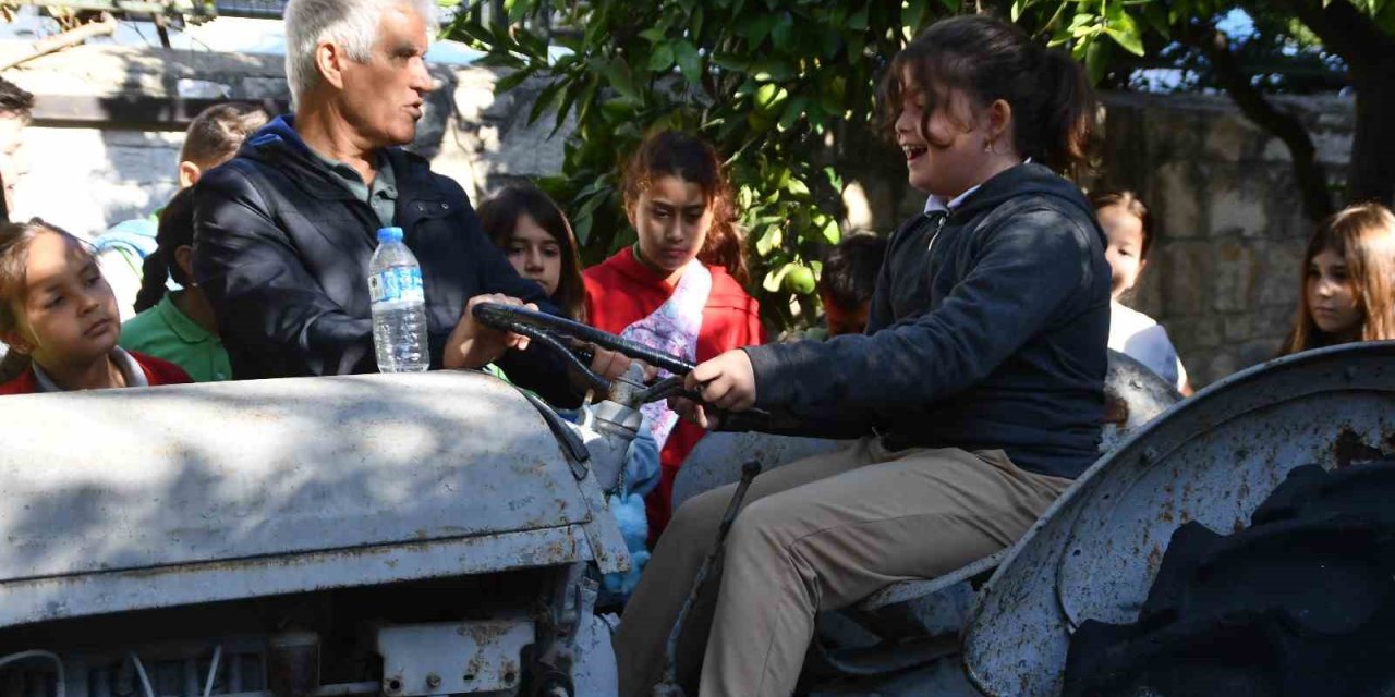 Söke Kent Müzesi ziyaretçilerini tarihi yolculuğa çıkarıyor