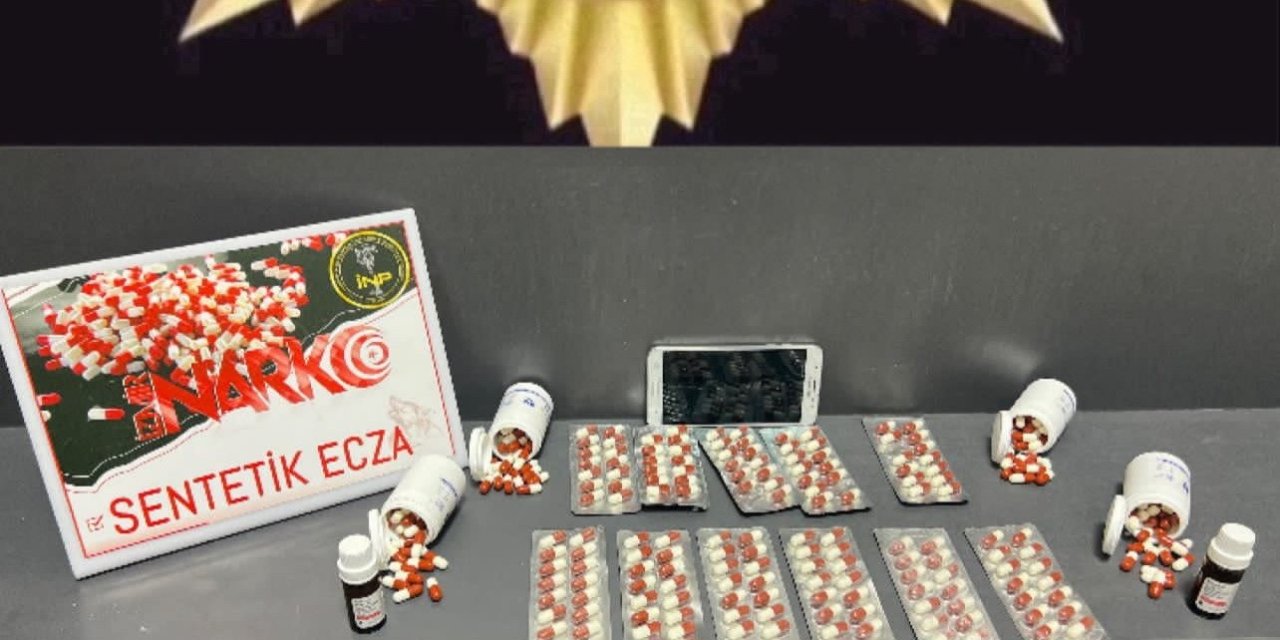 Konak’ta zehir tacirlerine büyük darbe: 15 tutuklama