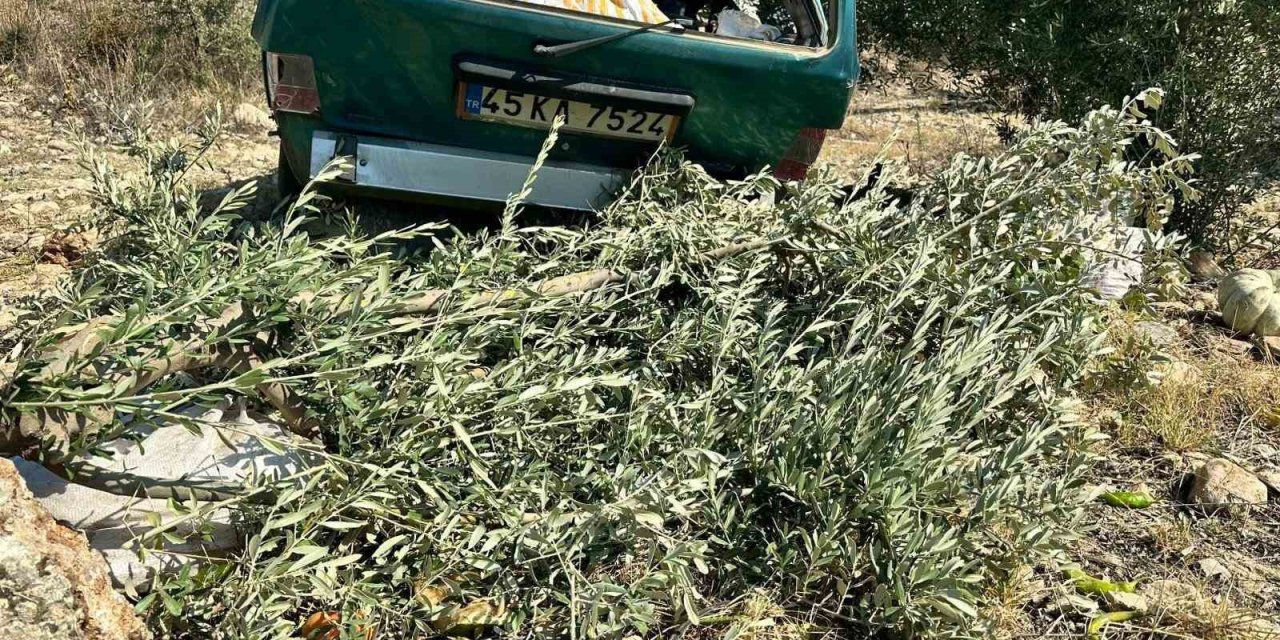 Karı-koca kazada hayatını kaybetti