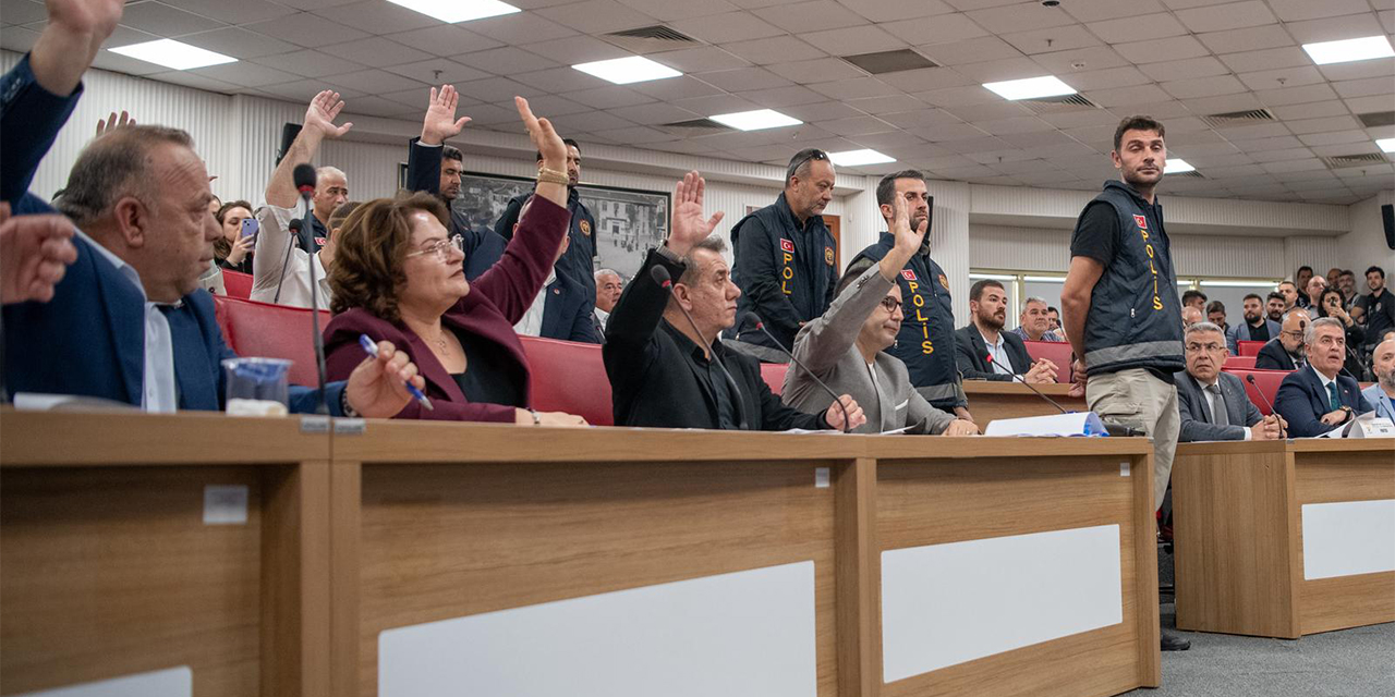 “Aydın’da hizmetin adresi CHP’dir, kaosun adresi bellidir!”