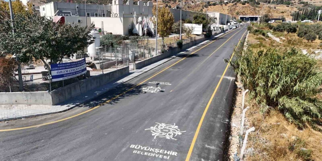 Büyükşehir’in Söke’de eş zamanlı çalışmaları sürüyor