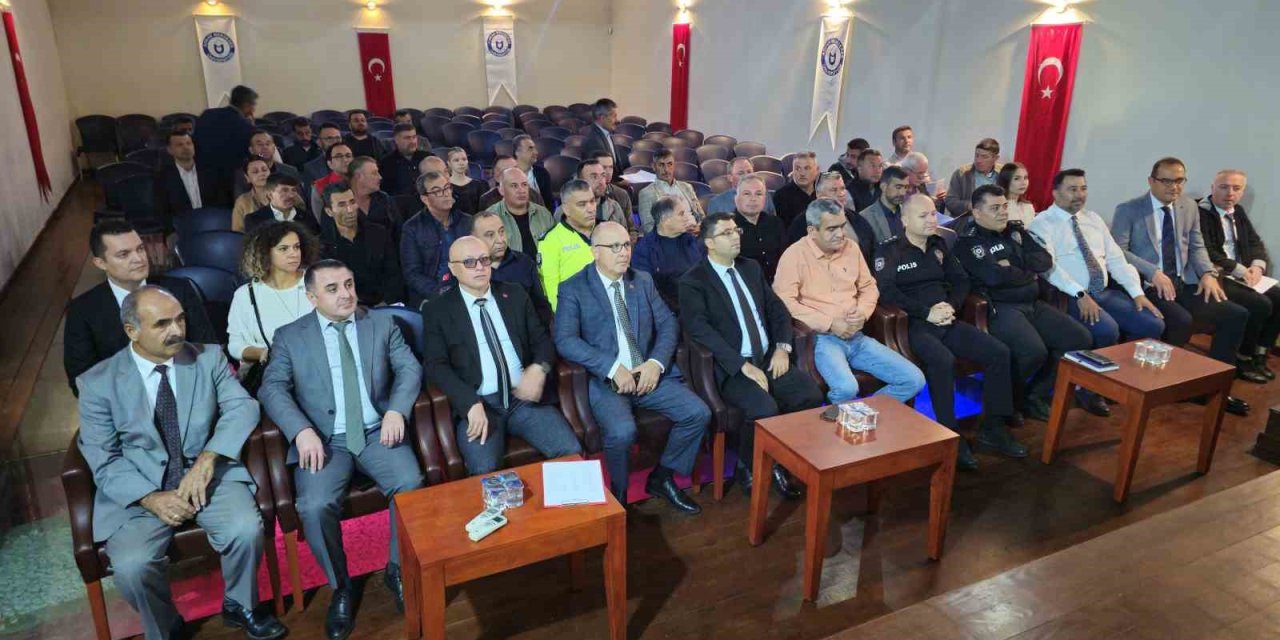 Sultanhisar’da "genel tarım sayımı eksik parseller" konulu toplantı yapıldı