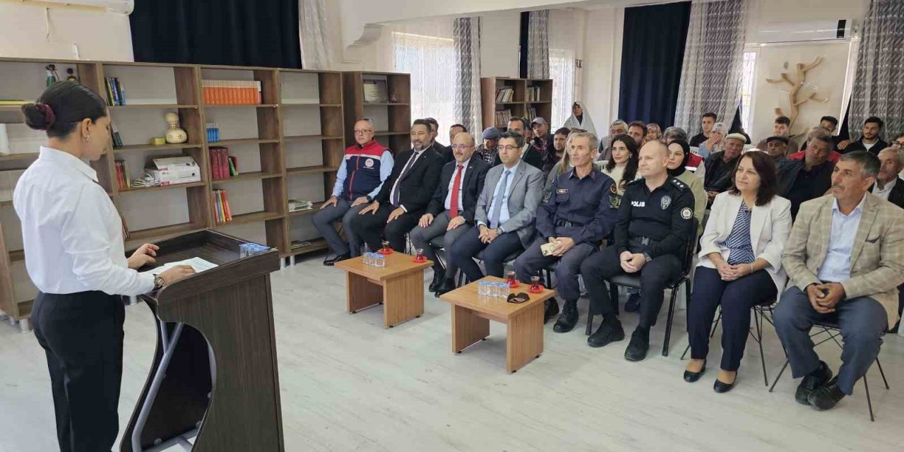 Yenipazar’da "bitkisel üretimde kalite ve gıda güvenliği" toplantısı yapıldı