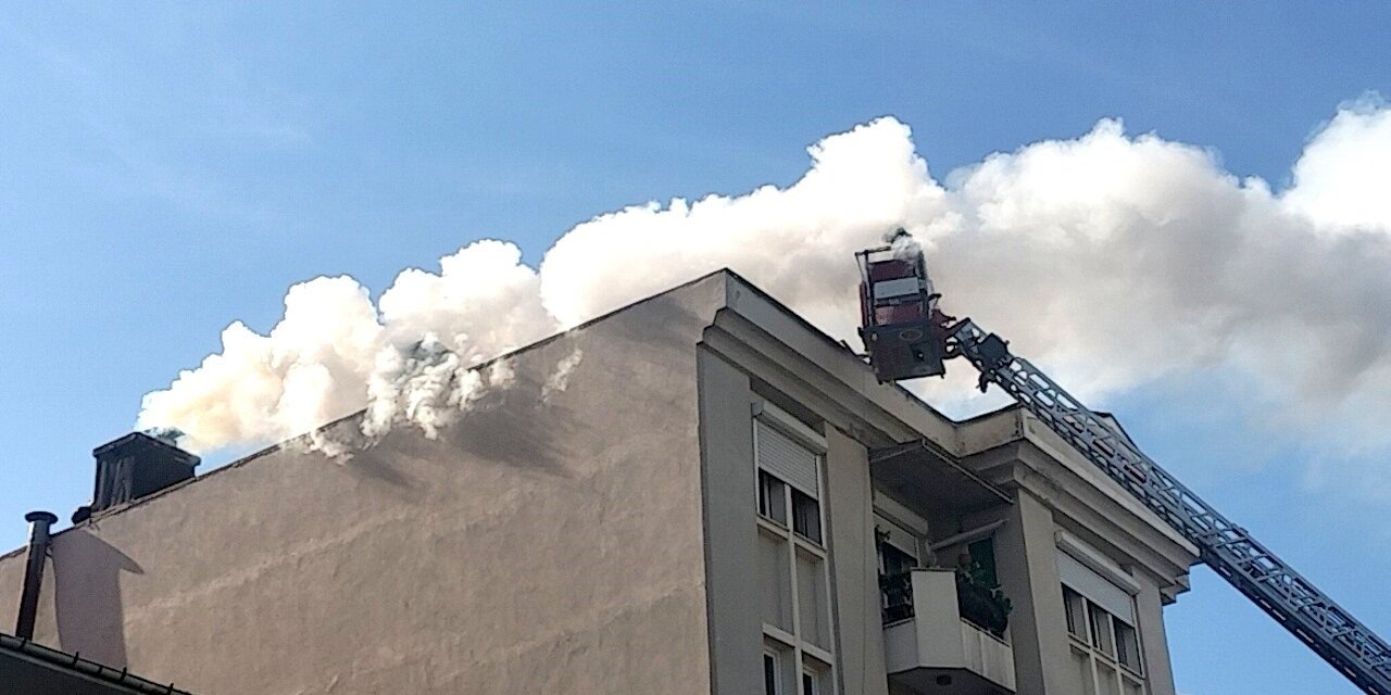 Menteşe’de baca yangını paniğe neden oldu