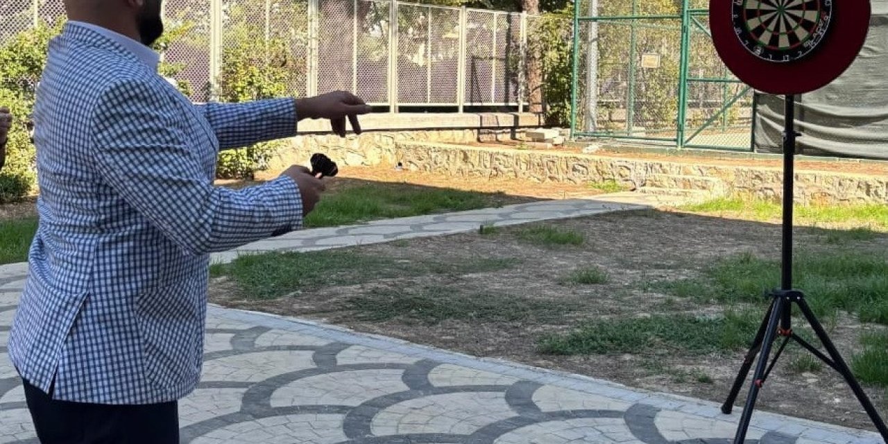 Salihli’de din görevlileri dart turnuvasında buluştu