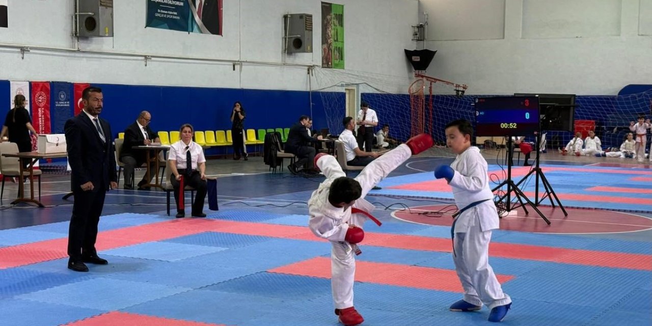 Genç sporcular hünerlerini sergiledi