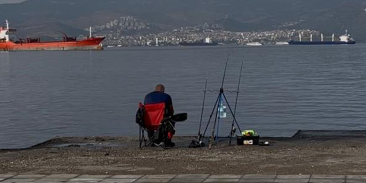 Balıkçının oltasına kafatası  takıldı! İzmir’de korkunç olay