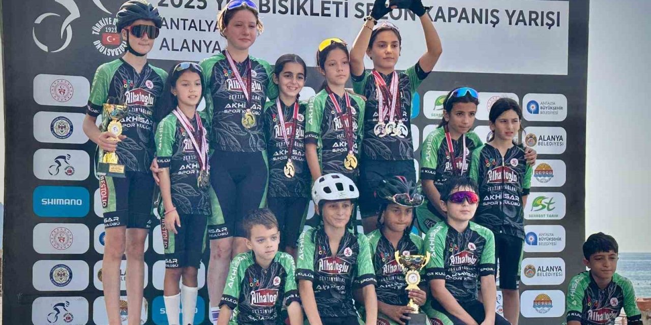 Akhisarlı pedallar Alanya’da zirveye tırmandı