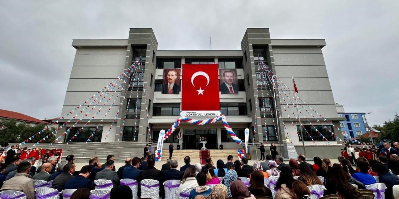 Sarıgöl’deki okulların resmi açılışı yapıldı