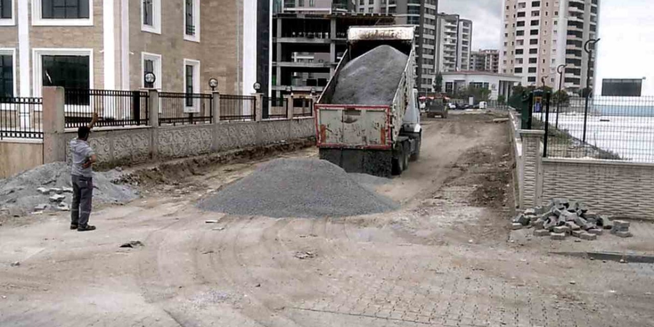 Söke yeni Hükümet Konağı çevresinde yol düzenleme çalışması